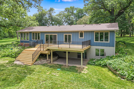 Next Photo